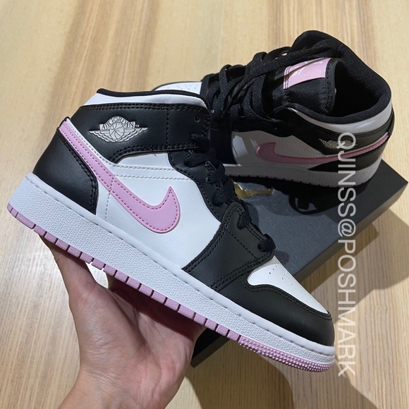 Jordan Shoes - Air Jordan 1 Mid Pink